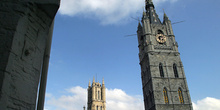 Torre Belfort con la Catedral de fondo, Gante, Bélgica