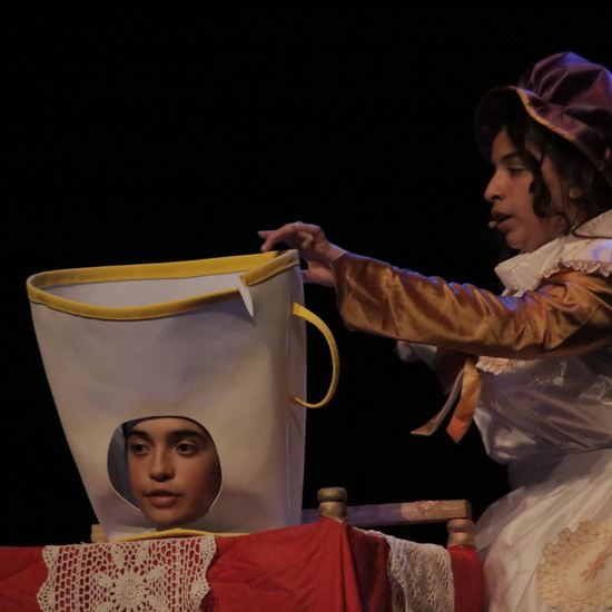La Bella y la Bestia - Musical del Grupo de Teatro del IES Nicolás Copérnico 38