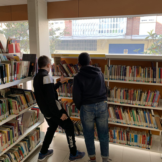 20191108_Visita a la biblioteca Gloria Fuertes_2