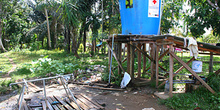 Depósito de agua, campo de refugiados de Melaboh, Sumatra, Indon