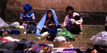Vendedoras en un mercadillo de San Cristóbal de las Casas, Méxic