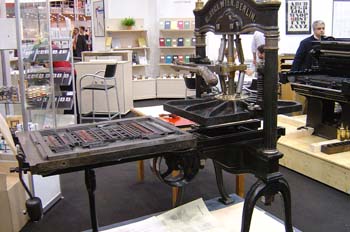 Prensa tipográfica manual