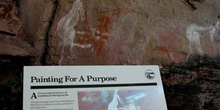 Panel explicativo de pintura rupestre, Kakadu, Australia