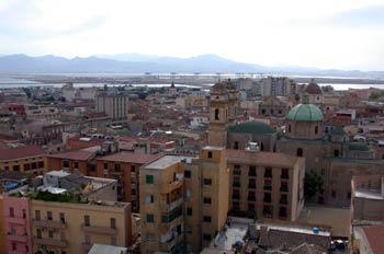 Vista de Cagliari, Cerdeña, Italia