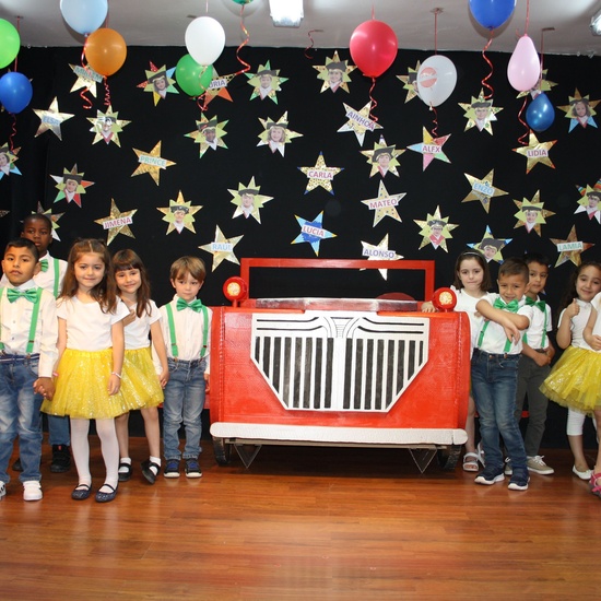 GRADUACIÓN 5 AÑOS 2019 VOL. 3 49