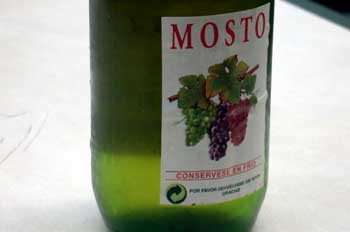 Botella de mosto