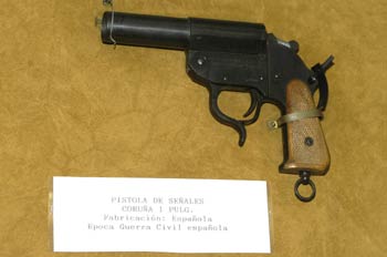 Pistola de señales Coruña 1 Pulg., Museo del Aire de Madrid