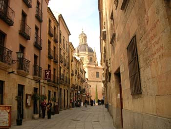 La Clerecía vista desde Libreros, Salamanca, Castilla y León