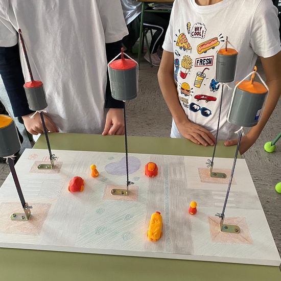 Acercamiento al Método Ciéntífico. 4º Curso. 12