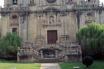 Fachada del monasterio de Samos, Lugo