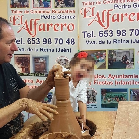 EL ALFARERO EN EL COLE 2