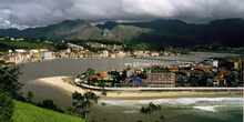 Vista general de Ribadesella, Principado de Asturias