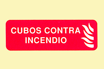 Incendio: cubo contra incendio