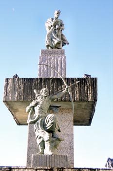 Monumento a Alfonso IX - Cáceres