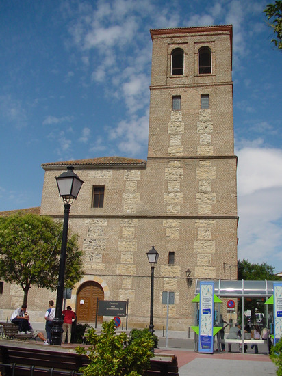 Torre de iglesia de San Vicente Mártir en Paracuellos del Jarama