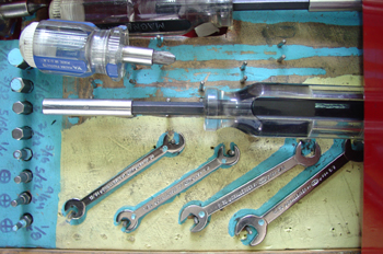 Llave plana doble con cardán