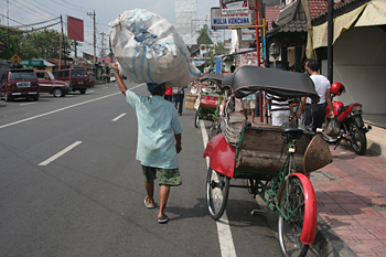 Tráfico, Jogyakarta, Indonesia