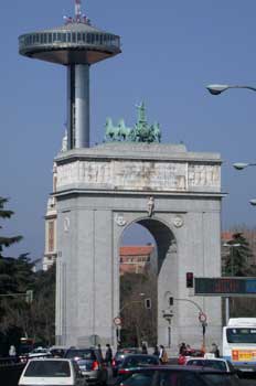 Arco de la Victoria y Faro de Moncloa, Madrid