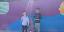 Infantil 5 años pinta el muro_CEIP FDLR_Las Rozas