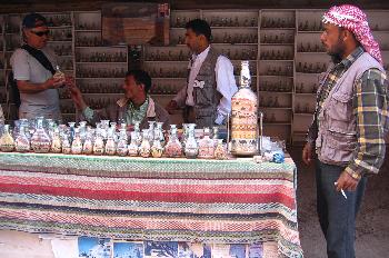 Vendedor de recuerdos, Petra, Jordania