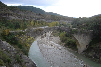 Punte sobre el río Isábena. Huesca