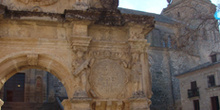 Fuente de Santa María y Catedral de Baeza, Jaén, Andalucía