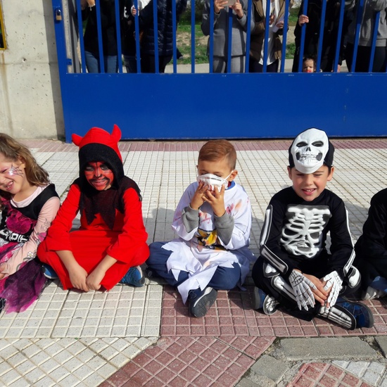 Halloween at School 17