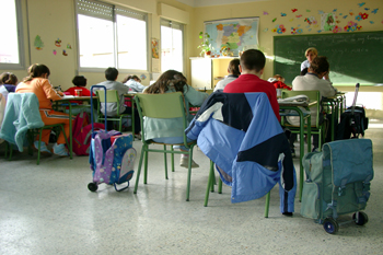 Chicos en clase