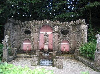 Fuente en el Castillo de Hellbrunn