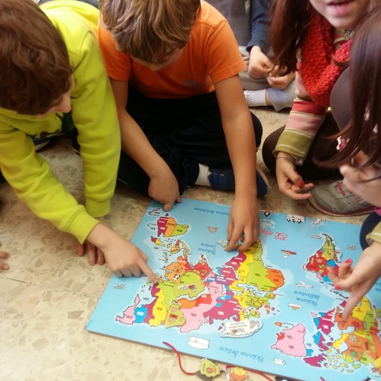 CONTINENTS AND COUNTRIES 11