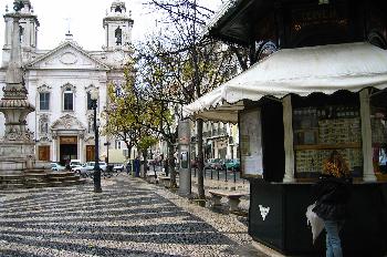 Plaza e Iglesia de Sao Paulo, Lisboa, Portugal