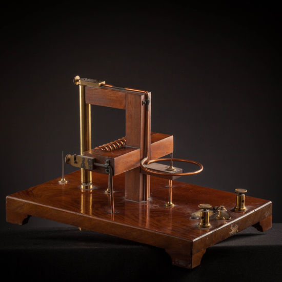 IES_RAMIRODEMAEZTU_FISICA_068