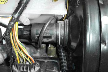 Sistema ABS MK-IV. Ubicación del sensor de recorrido