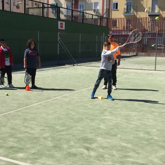 MAÑANAS ACTIVAS. Polideportivo San Vicente de Paul. 16