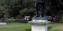 Estatua a Trajano en la Plaza Lavalle de Buenos Aires, Argentina