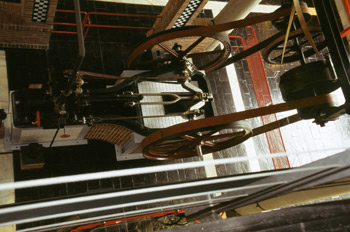 Vista aérea de máquina horizontal de vapor (hacia 1889), Museo d