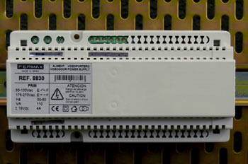 Fuente de alimentación, portero automático, modelo II