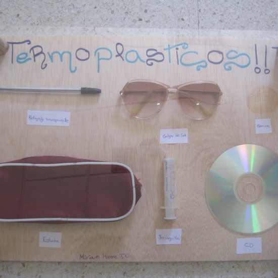 Expositores de plásticos 8