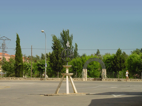 Escultura en Daganzo de Arriba