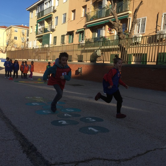 Miniolimpiadas. 1º y 2º 11