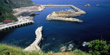Vista general del puerto de Cudillero, Principado de Asturias