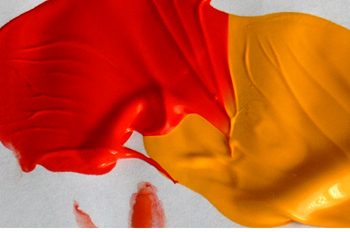 Pintura roja y naranja