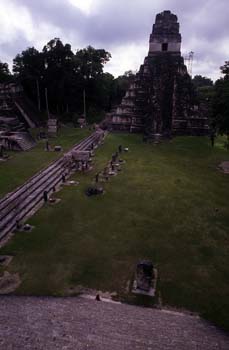 Plaza Mayor y Templo I, Tikal, Guatemala