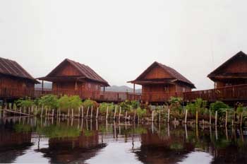 Huertas flotantes en Myanmar