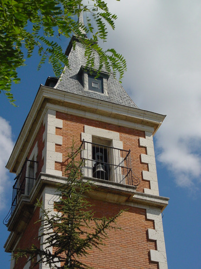 Campanario de iglesia en Rivas Vaciamadrid