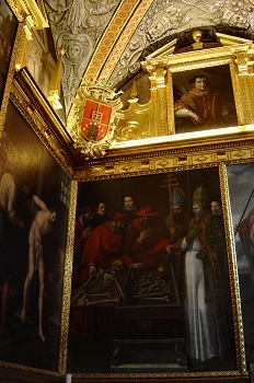 Escudo y lienzo de San Lorenzo, Huesca