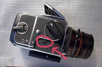 Mecanismo de levantamiento de espejo