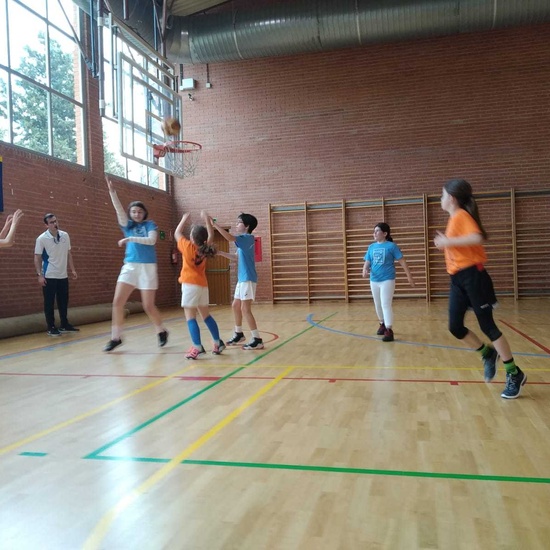 2019_04_02_Olimpiadas Escolares_Baloncesto femenino_CEIP FDLR_Las Rozas 13