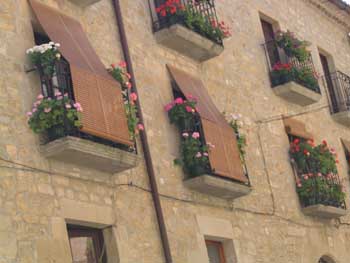 Detalle fachada en Sos del Rey Católico, Zaragoza