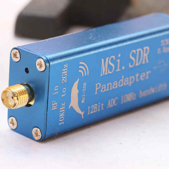 Módulo de radio programable por software MSI.SDR